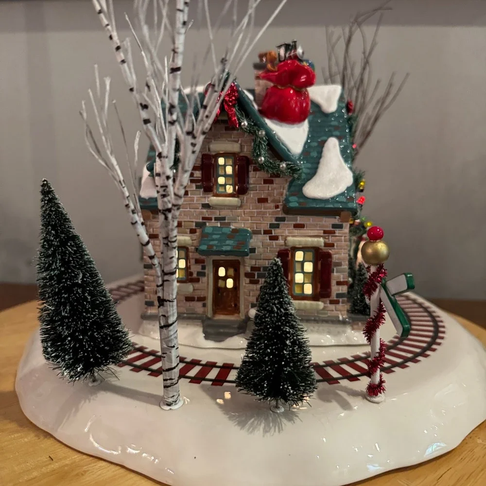 Department 56 Santa's Wonderland House Snow Village Christmas Lane 55359 in Box